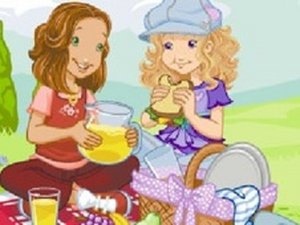 Holly Hobbie and Friends Pack a Picnic Online Game